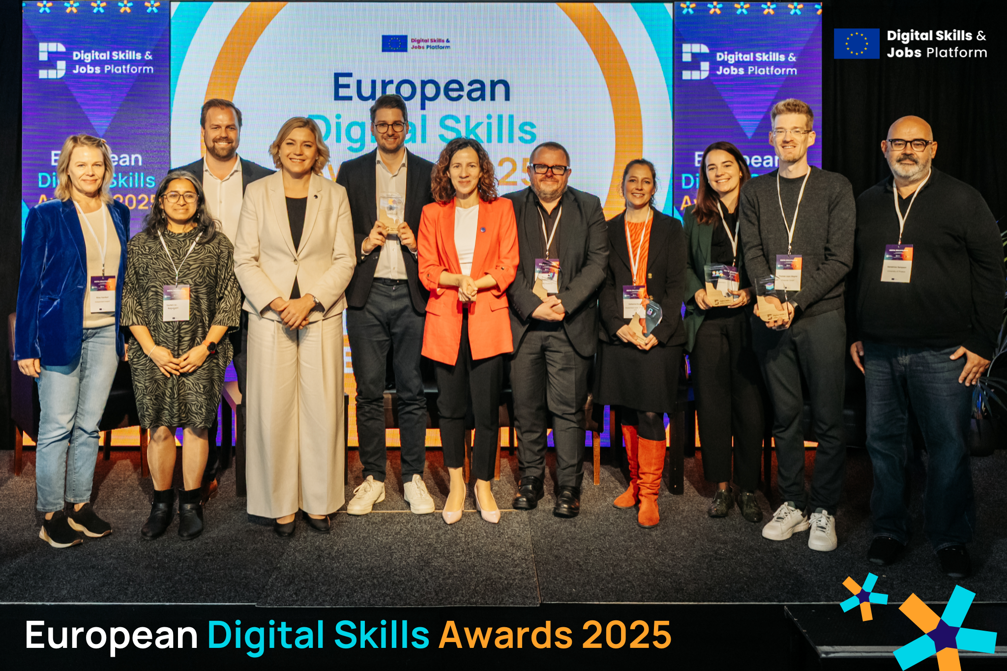 00 20 Group 20picture