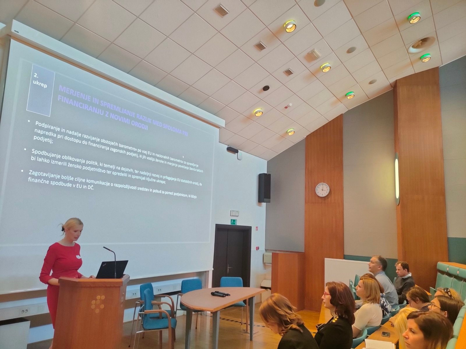 279817003_1092050414990826_1802561063559830412_n-735