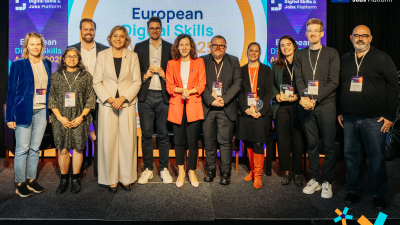 Spoznajte zmagovalce Evropskih nagrad za digitalna znanja 2025!