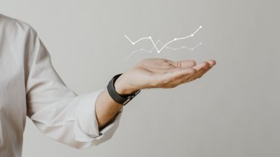 SURS: 60 % podjetij z vsaj 10 zaposlenimi pri digitalni preobrazbi poslovanja s težavami