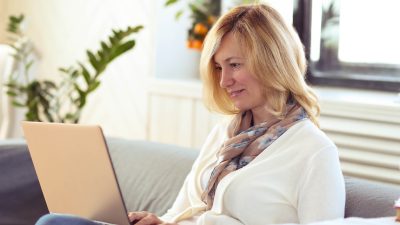 Javni razpis za sofinanciranje izvajanja neformalnih izobraževanj za odrasle na področju digitalnih kompetenc za leto 2023 (JR DDK 2023)